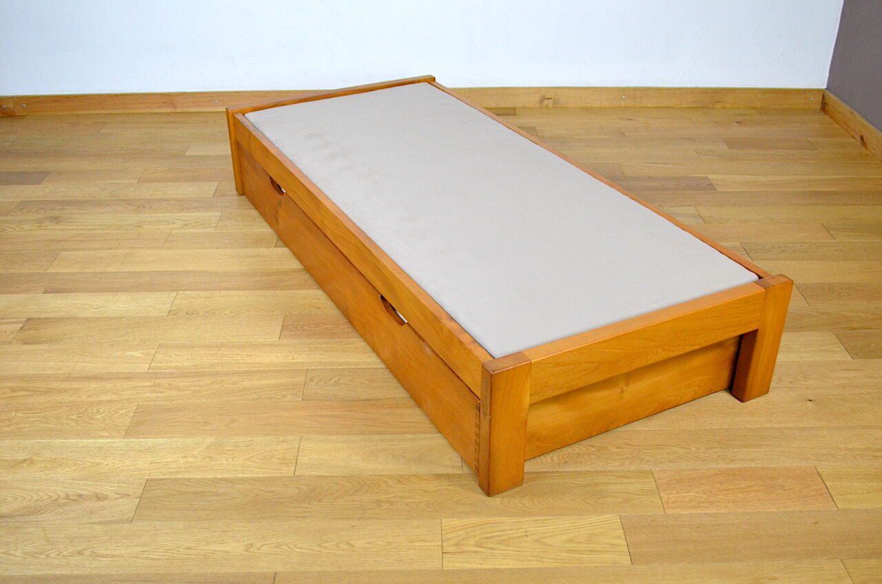 Pierre Chapo bed in elm 1970-1980