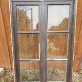Fenêtre ancienne en bois