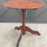 Old wooden pedestal table/side table