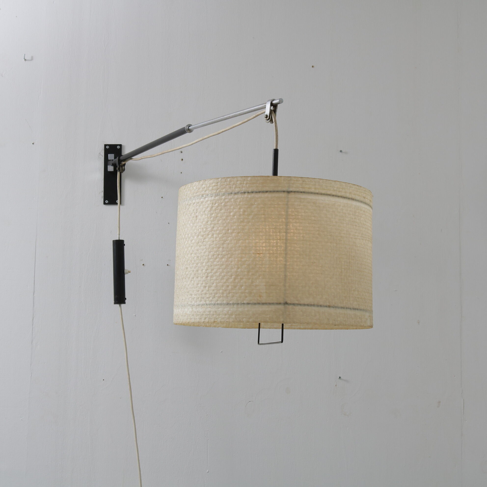 1950s extendible wall lamp with fiberglass shade, Italy