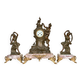 Art Nouveau Clock 20th Century Fireplace Trim - Pink Marble Regulates