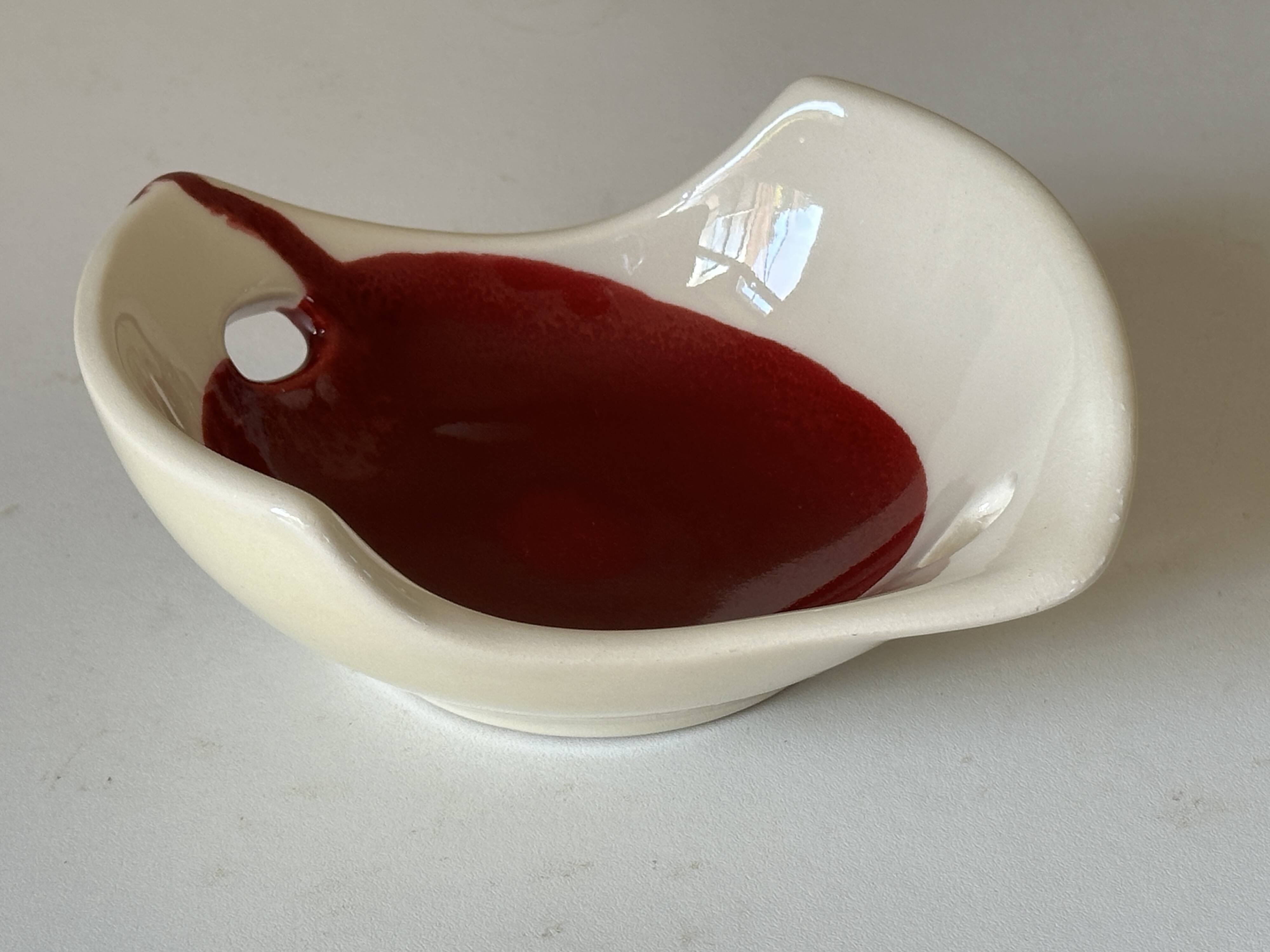 Ceramic empty pocket bowl signed Lude France 1960s