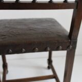Ensemble de 3 chaises Renaissance en chêne et cuir gaufré, 19ème siècle, Belgique