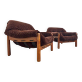 Set of mid-century lounge chairs in oak and teddy