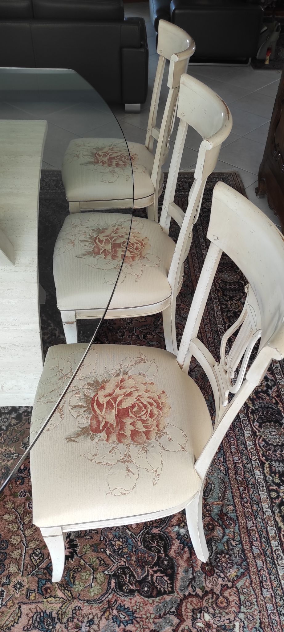 6 chaises contemporaine pour salle à manger.