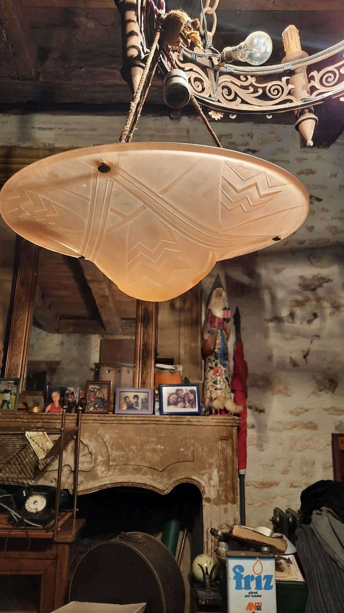 Art Deco chandelier Degué
