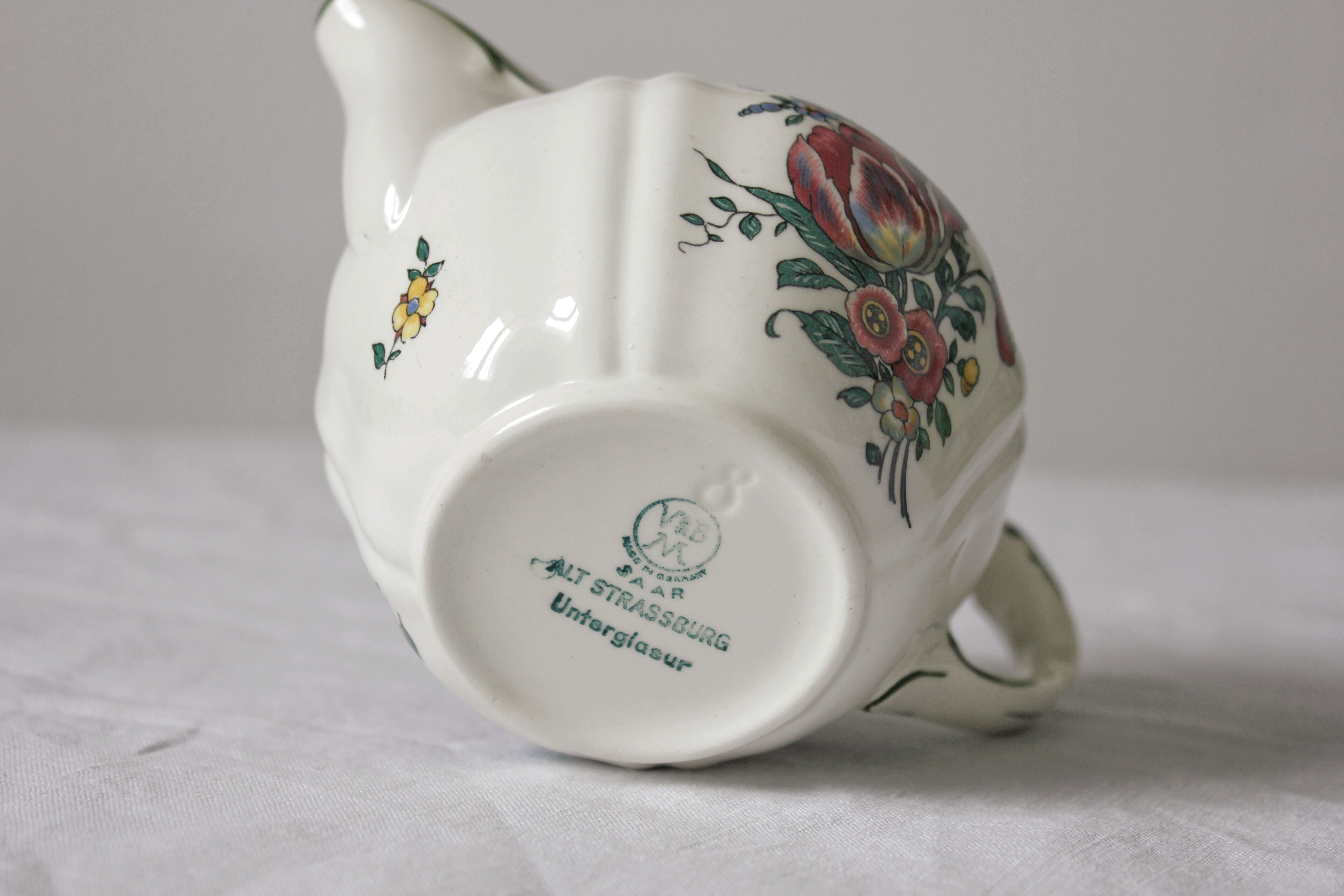 Vintage earthenware milk jug "Alt Strassburg" or "Vieux Strasbourg" by Villeroy & Boch