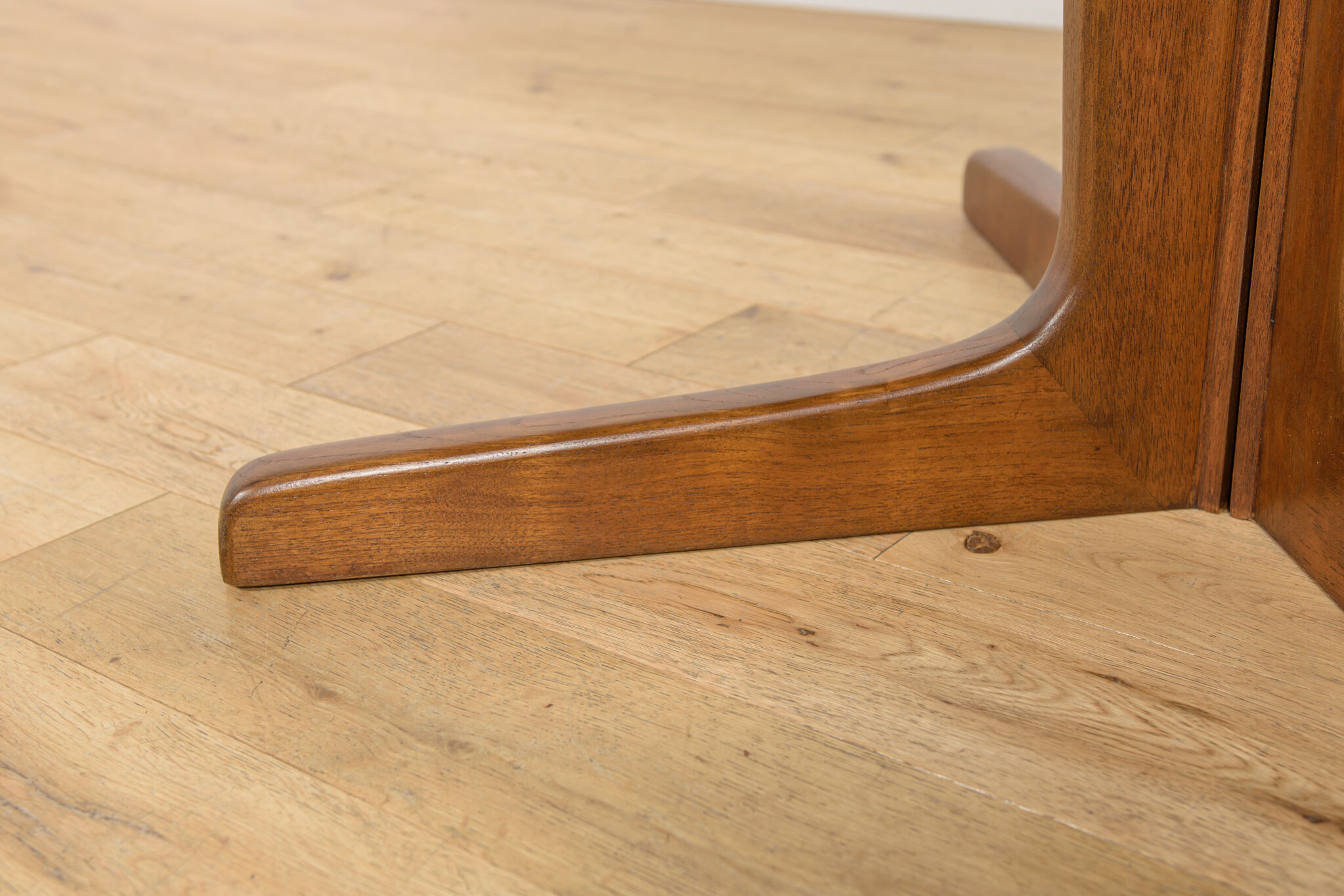 Mid-Century Teak Round Extending Dining Table, Denmark, 1960s