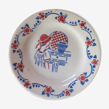 Plate creil and motereau. model red riding hood. year .30.