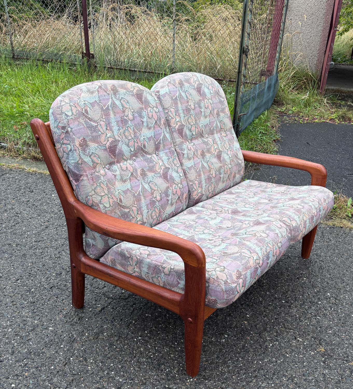 Danish two-seater sofa by g. thams