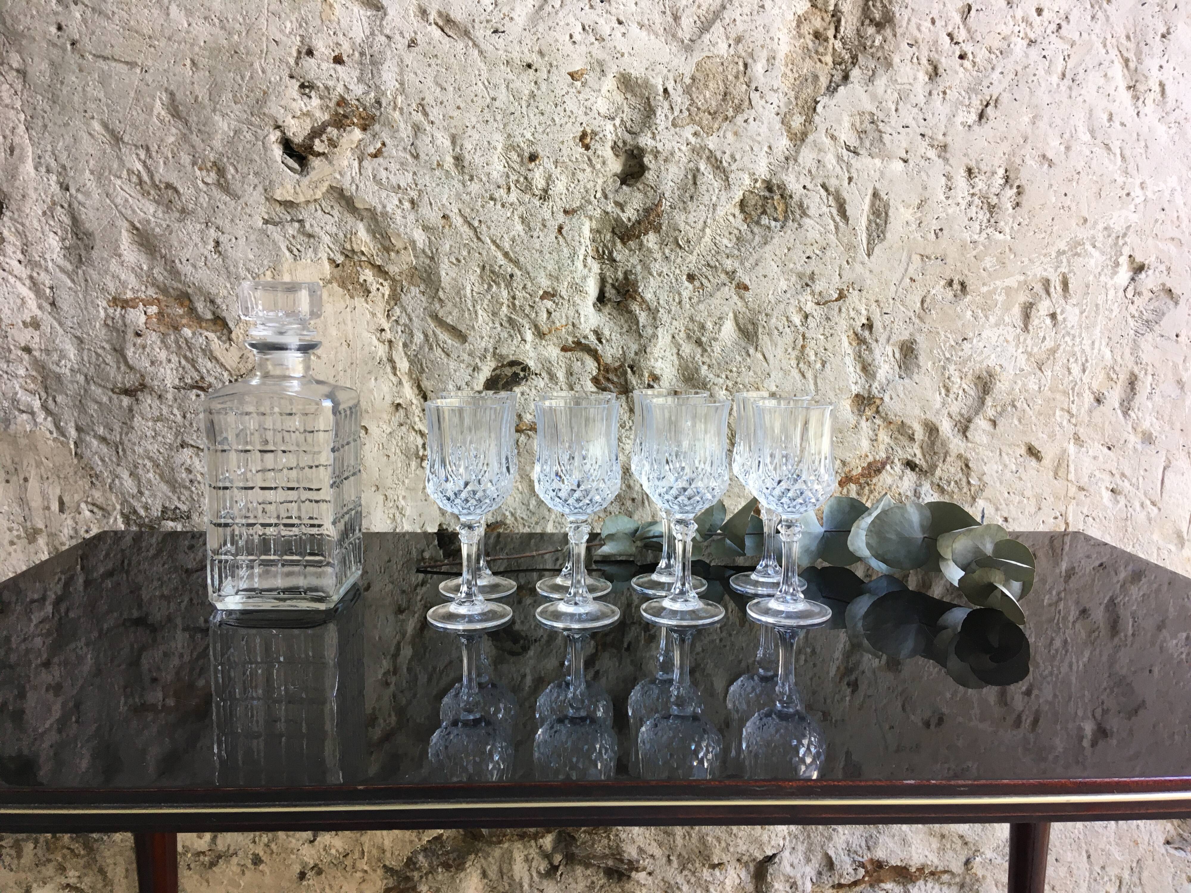 Lot de 8 verres à pied vintage