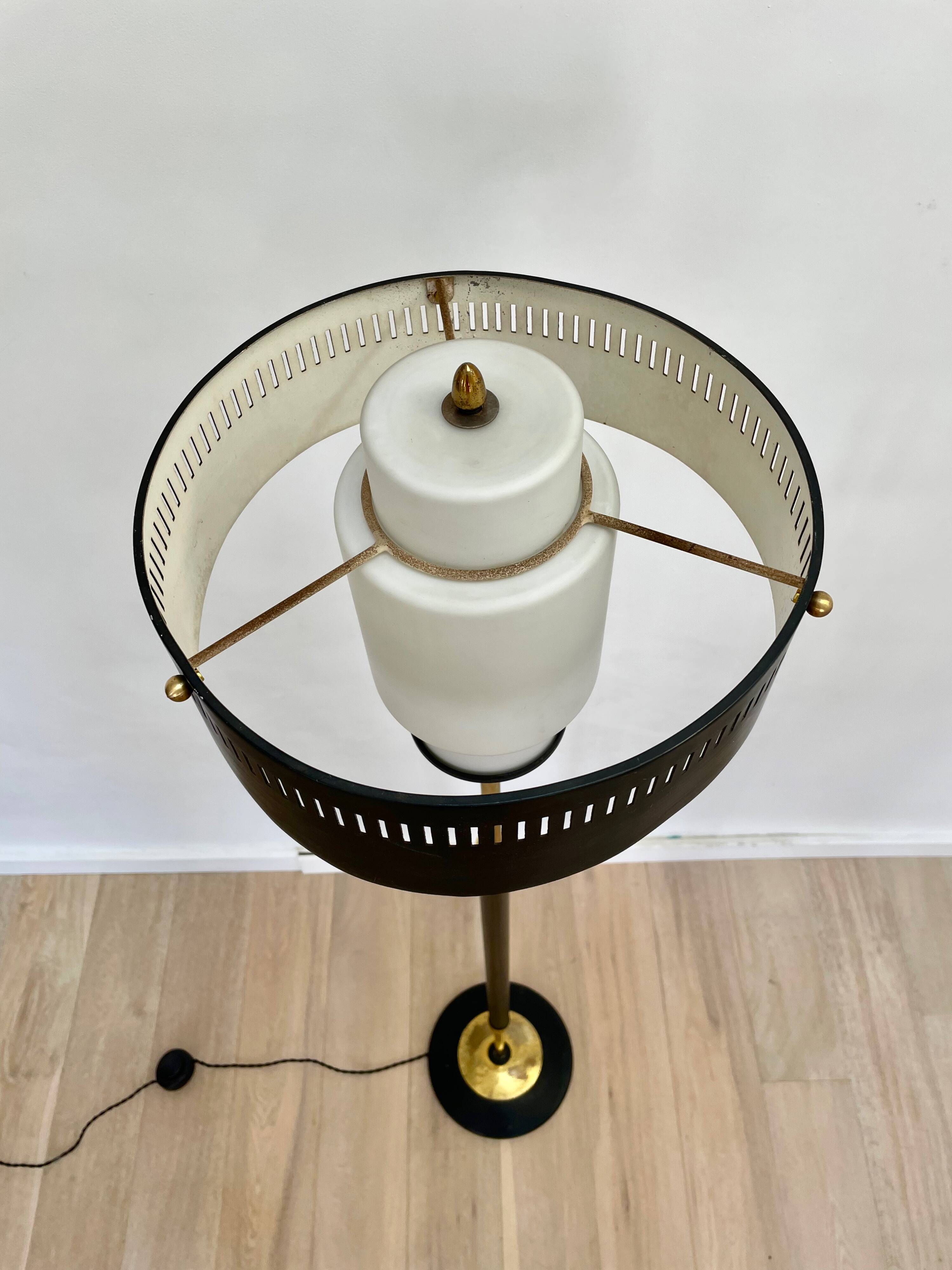 Floor lamp by Bruno Gatta for Stilnovo, Italy, 1960s.