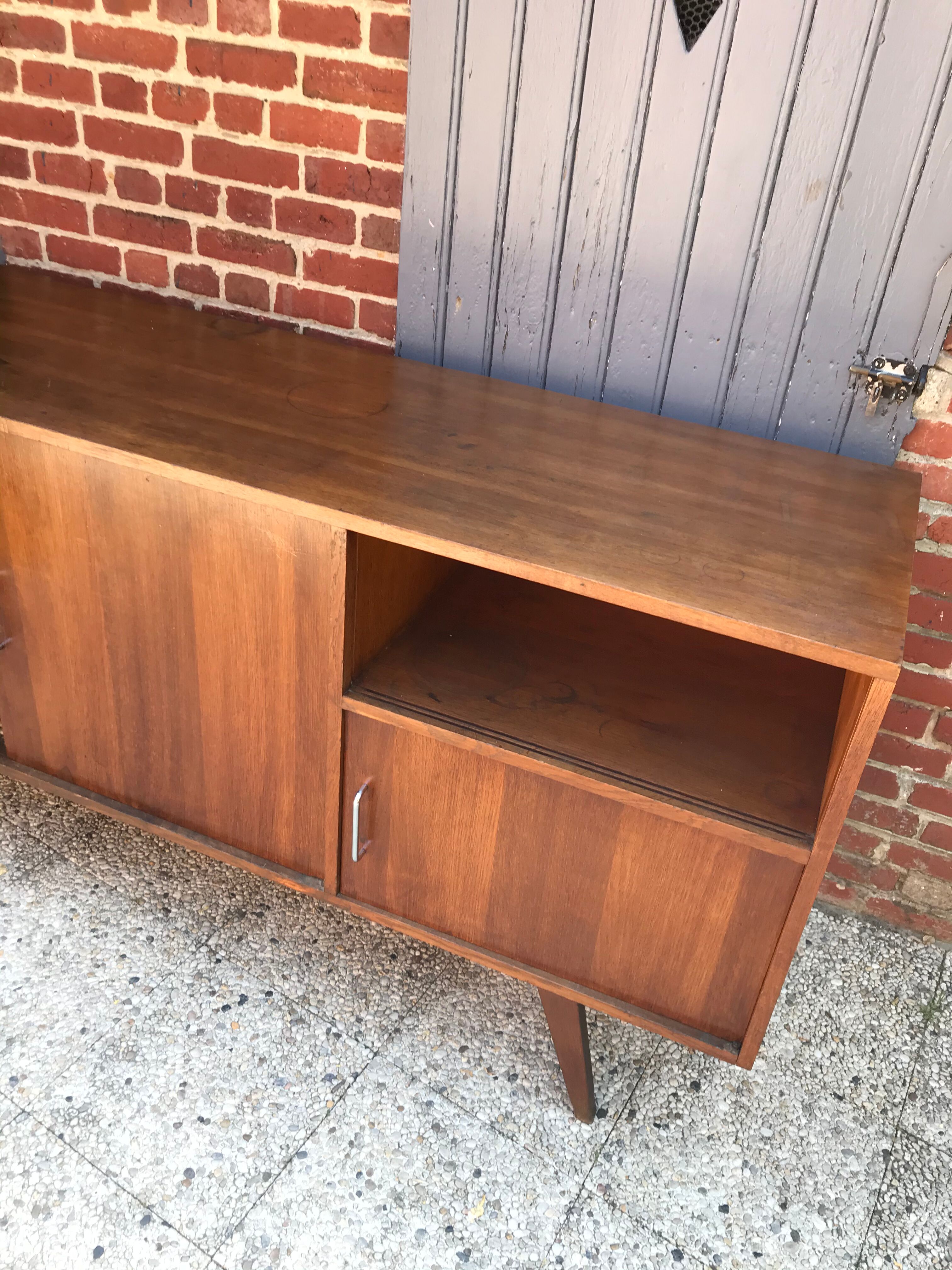 Sideboard vintage feet compass