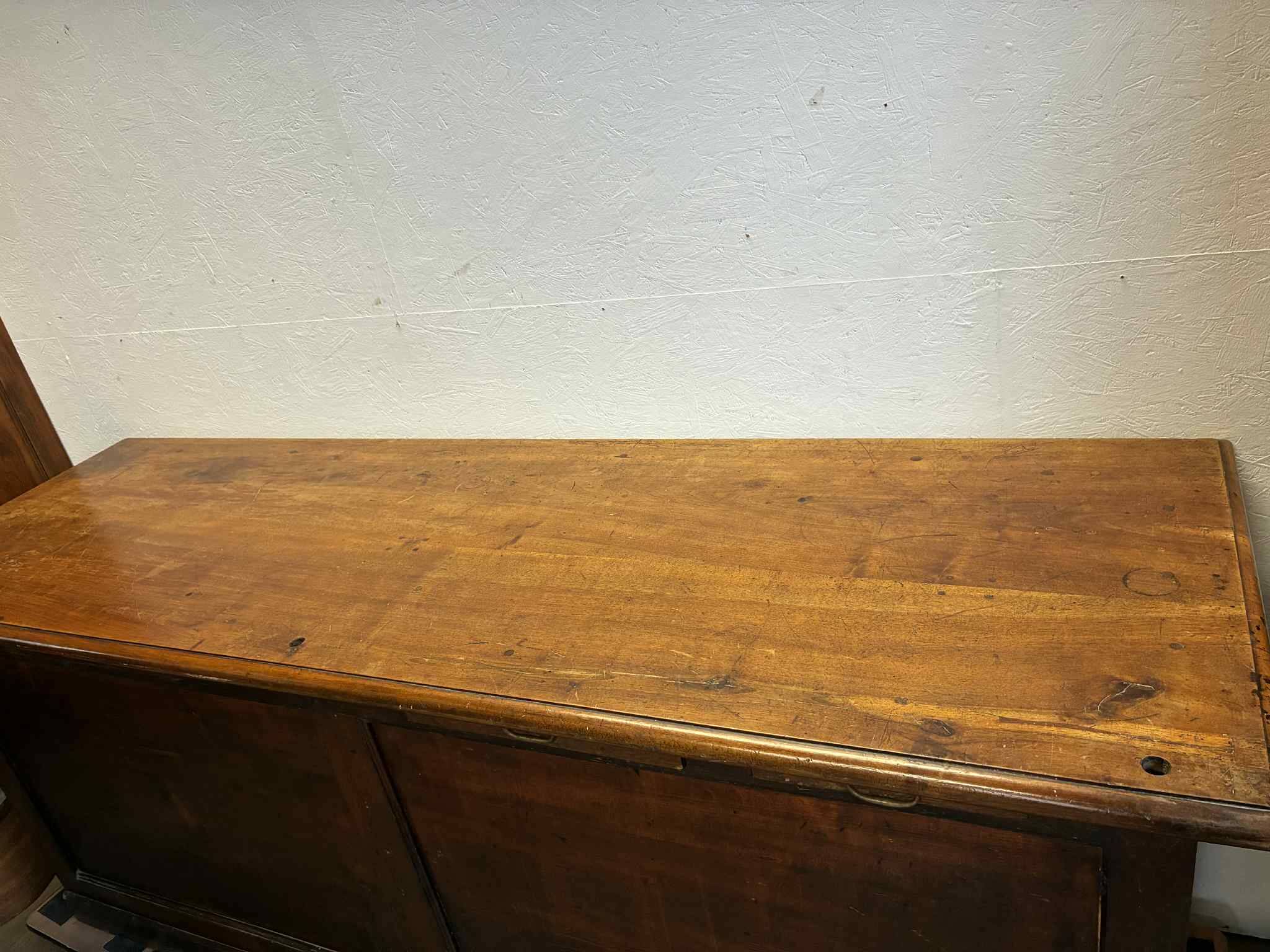 Commercial Bank Counter