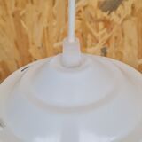White opaline suspension