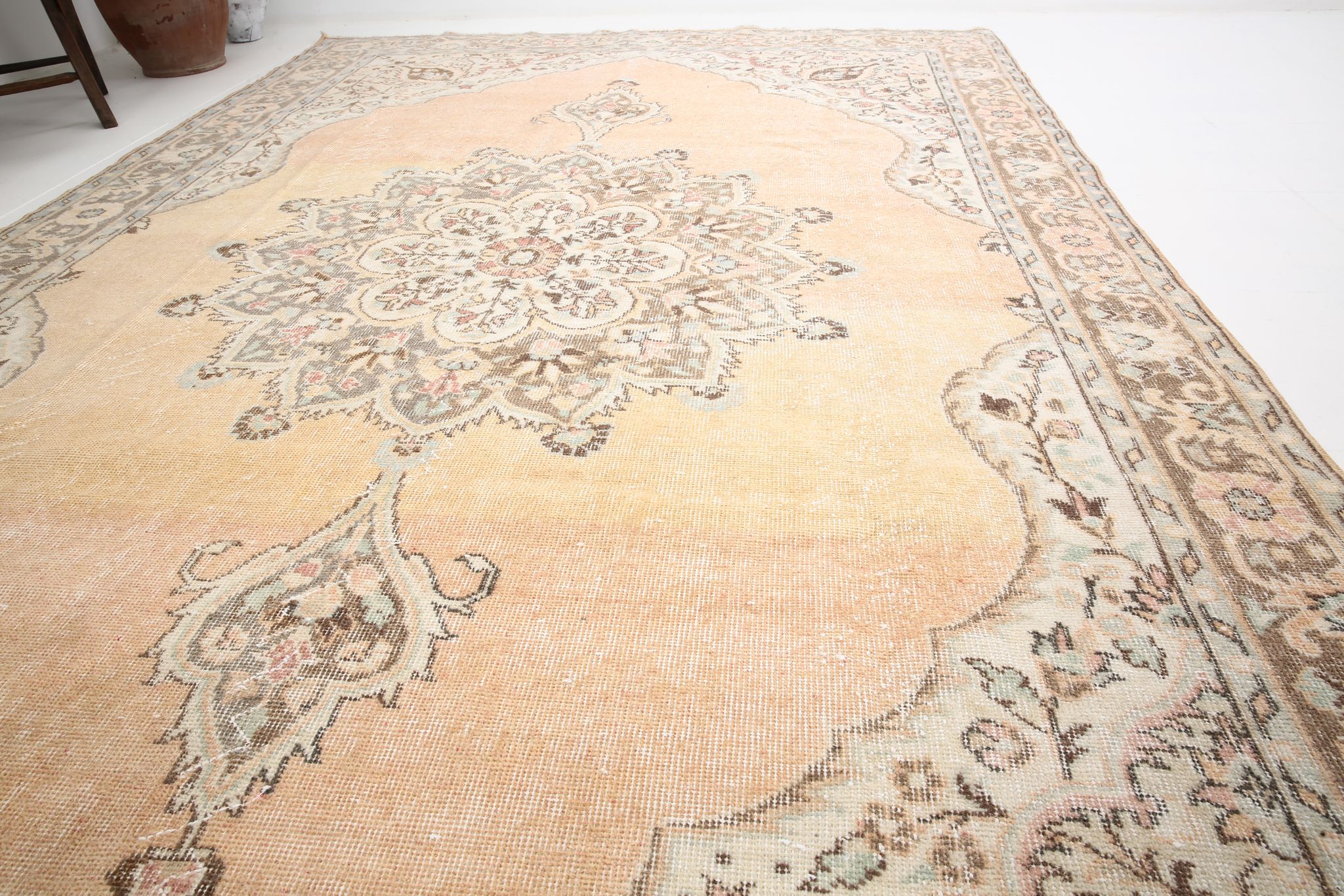 7x11 classic turkish vintage rug, vintage carpet rug 331x205cm