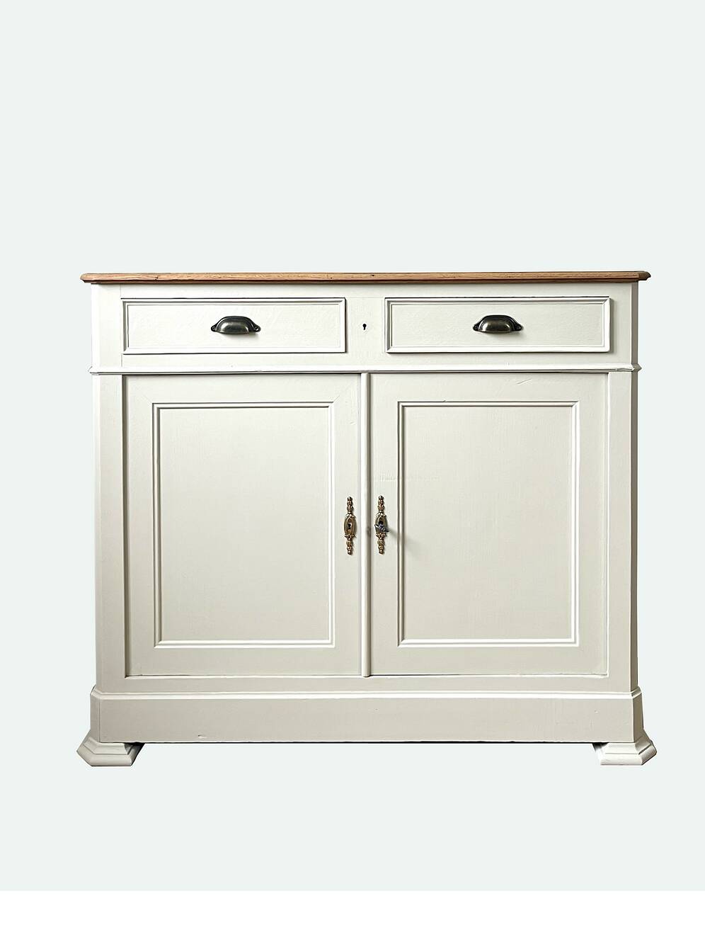 Buffet grège en chêne