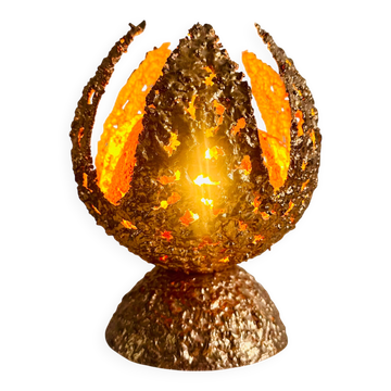 Lampe de table brutalisme sculptural en cuivre par Aimo Tukiainen pour Oy Moonlight, Finlande, années 1970.