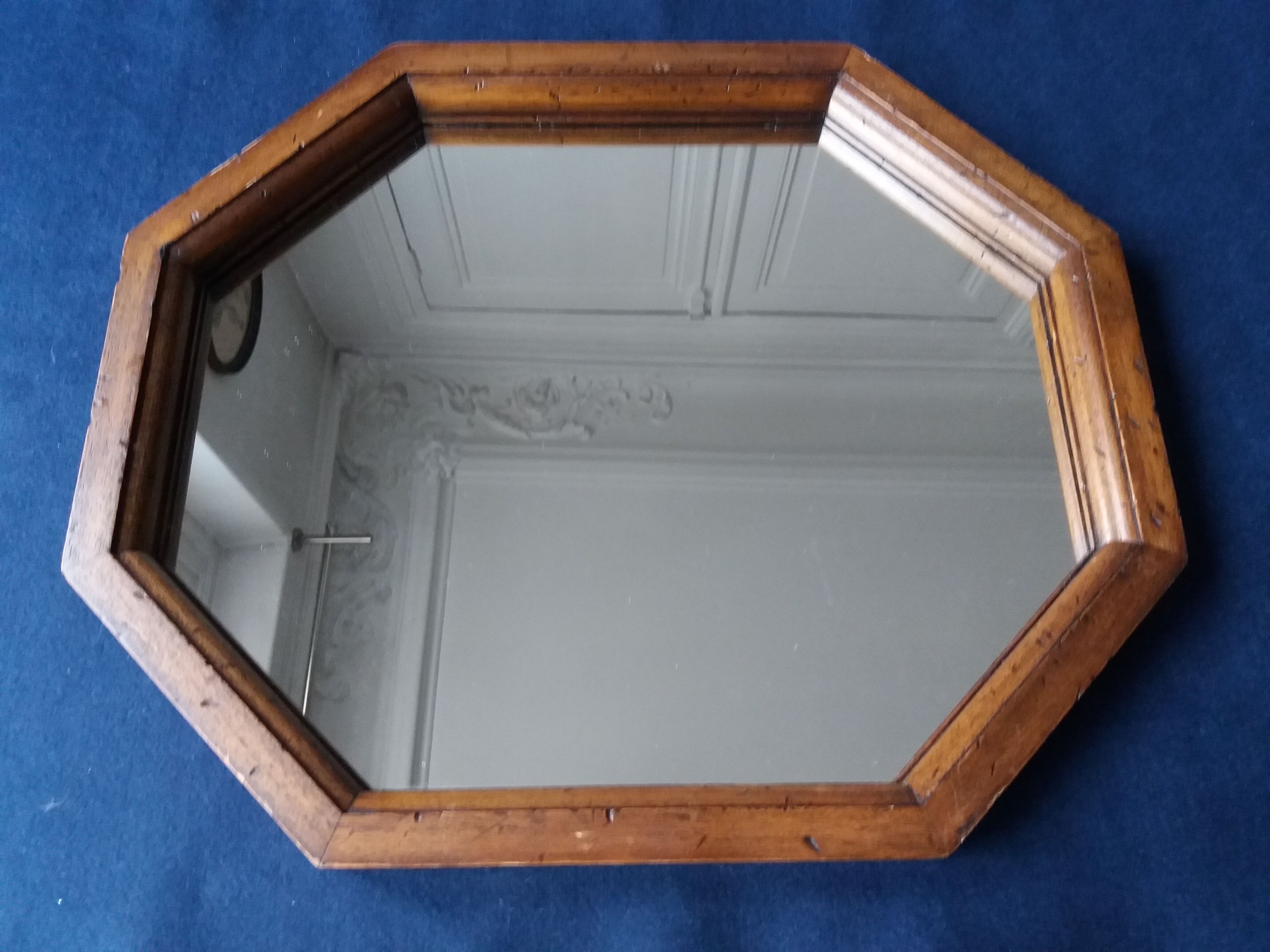 Octagonal art deco mirror 50x40cm