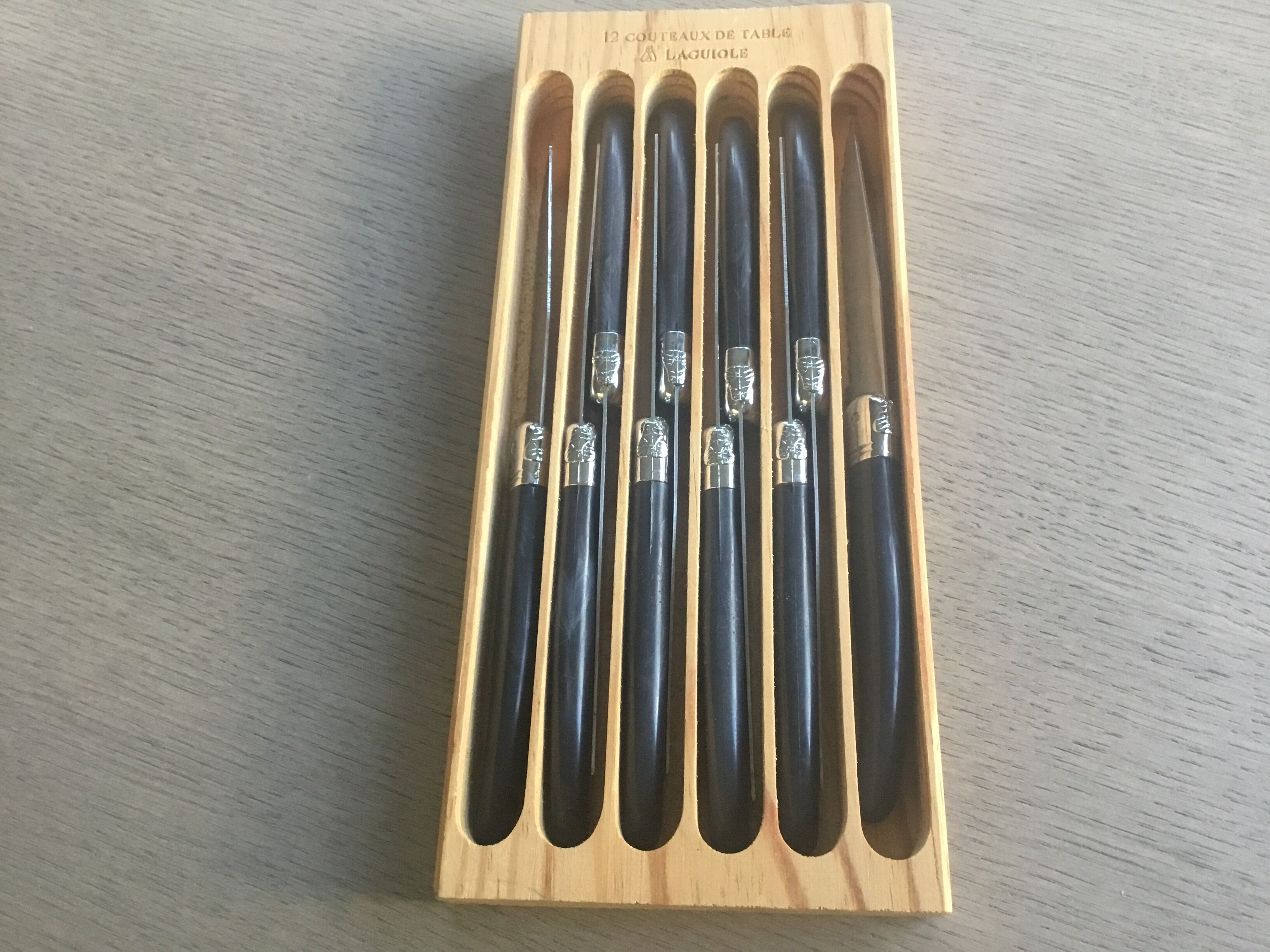 Set of 10 Laguiole Knives