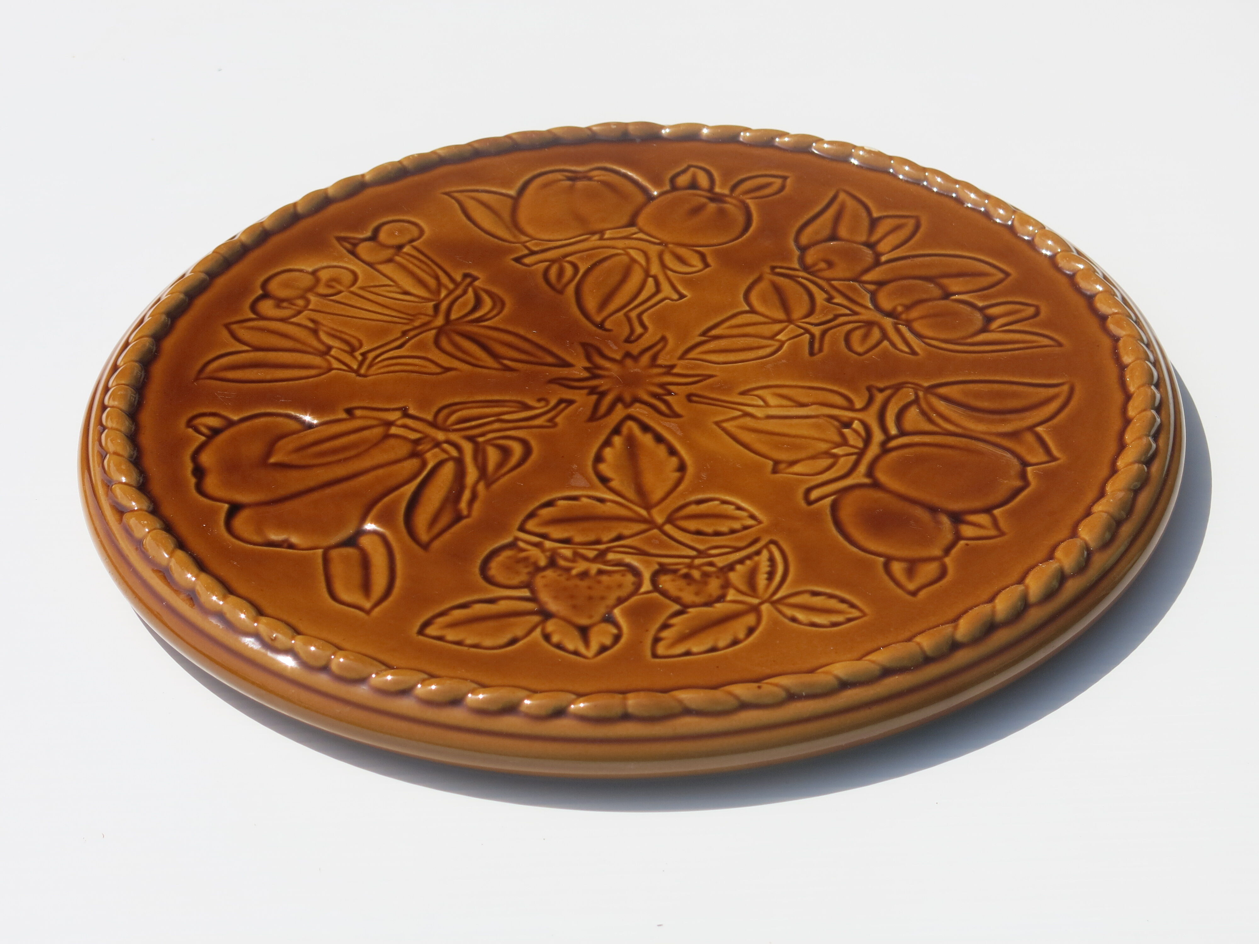 trivia dish