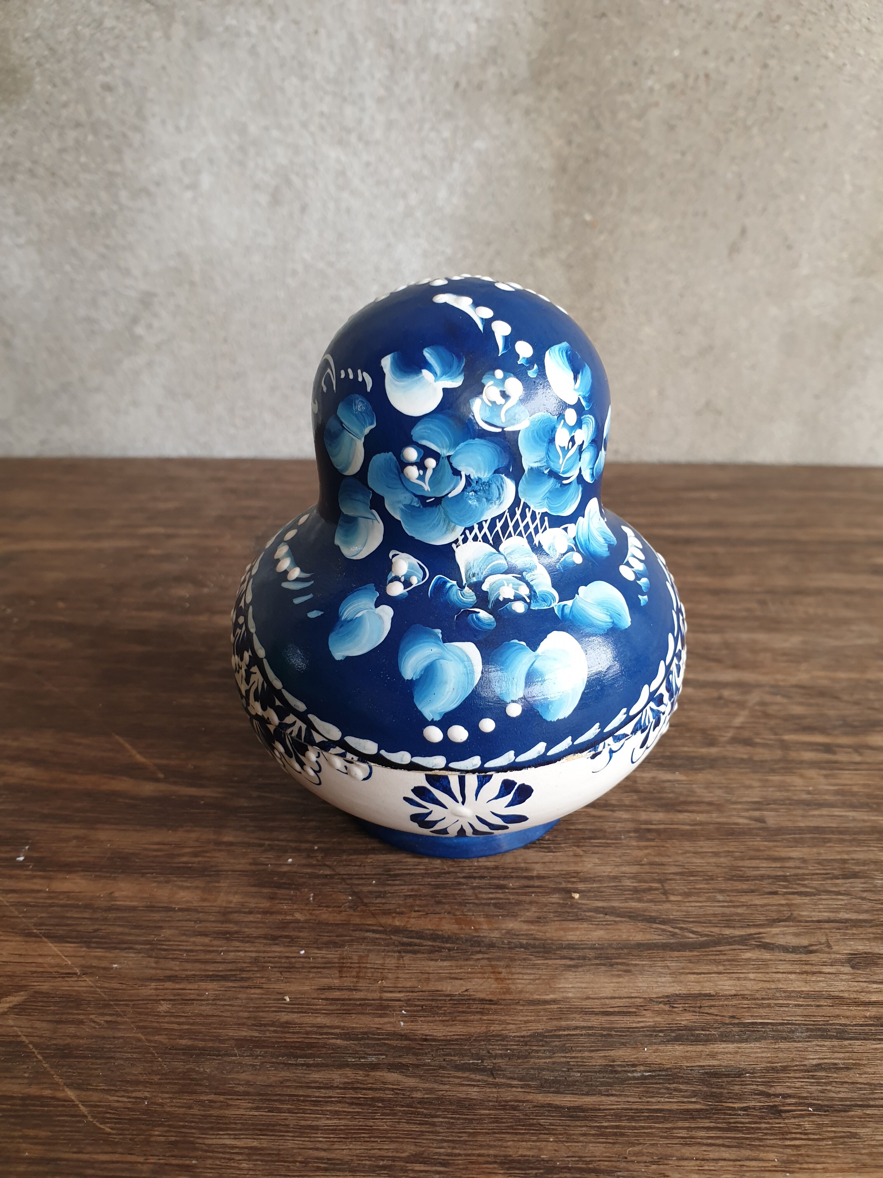 10 Russian Matrioschkas dolls