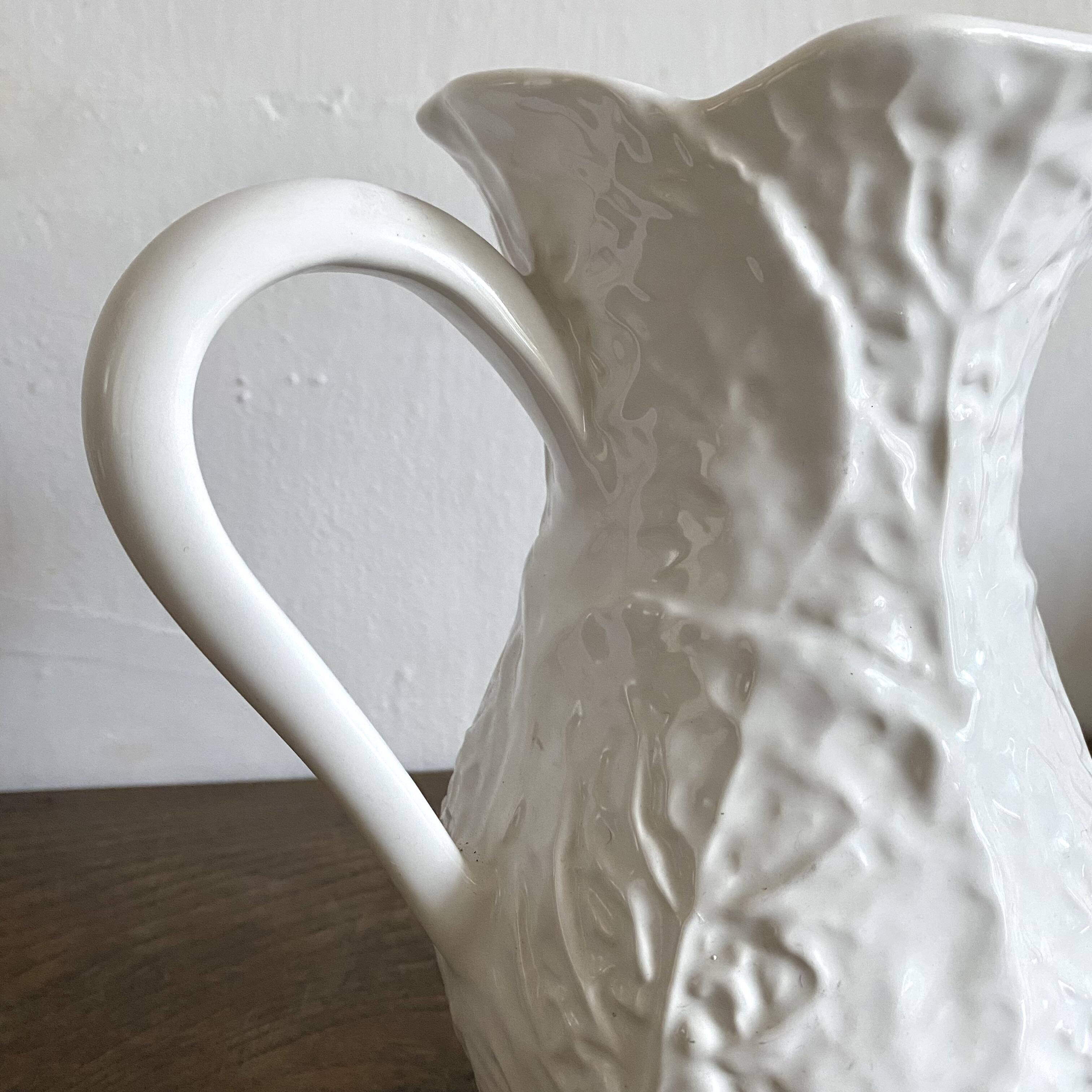 Cabbage leaf slip pitcher