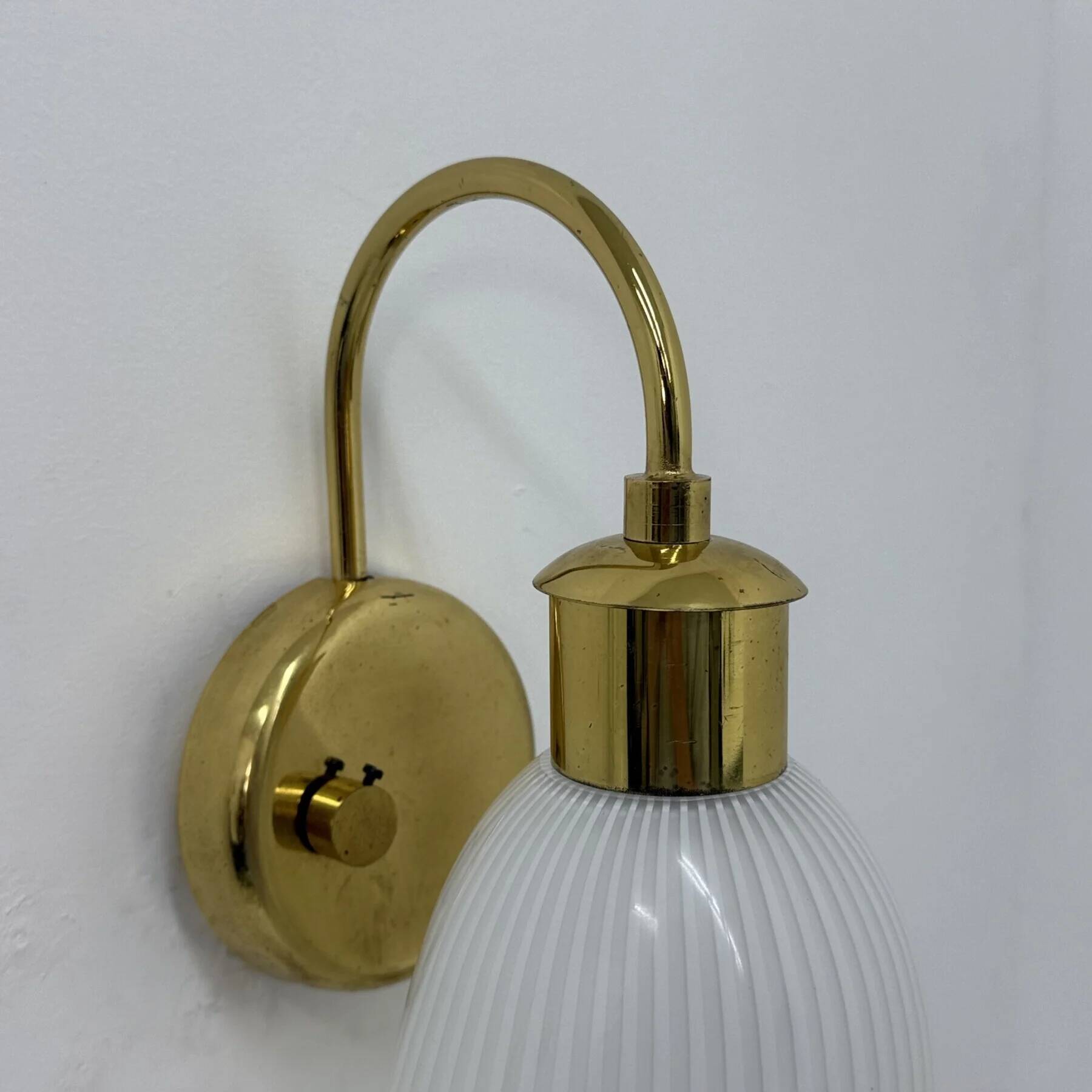 Murano glass Italian pair of sconces striped glass, 1970s