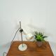 Wit metalen bureaulamp, tafellamp