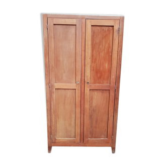 Armoire vintage