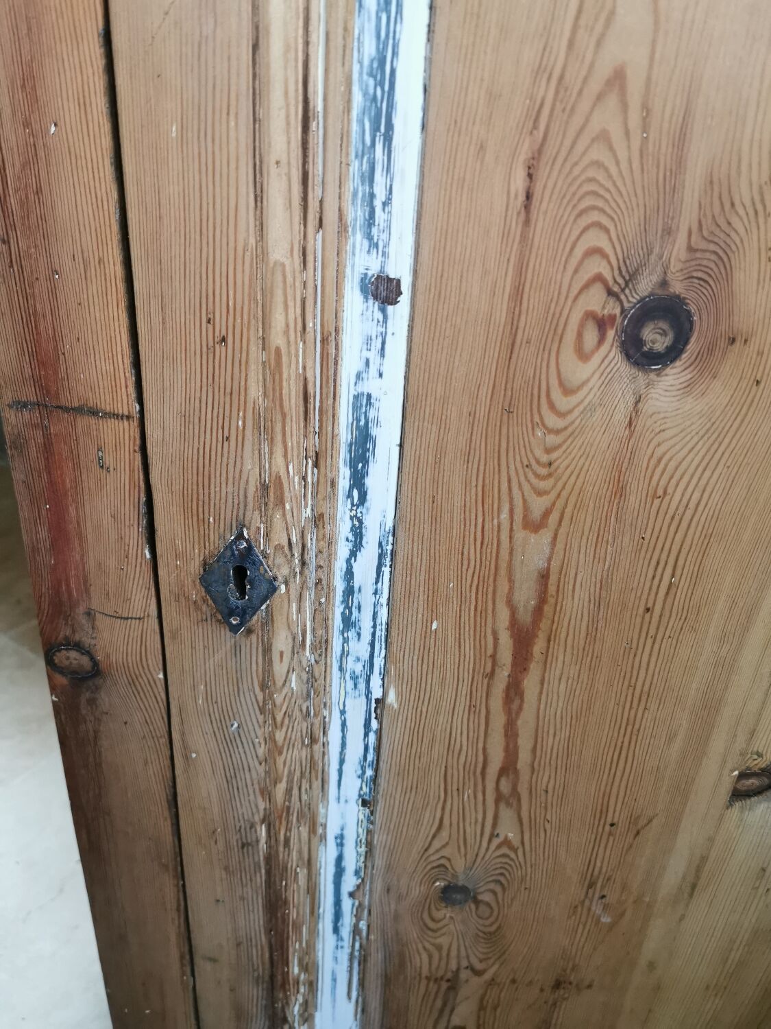 Confiturier furniture