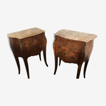 Paire de tables de chevet