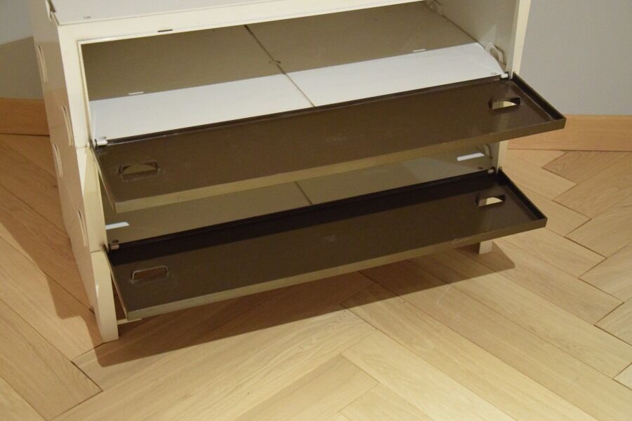 Shoe furniture 70s