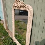 Miroir ancien en bois sculpté