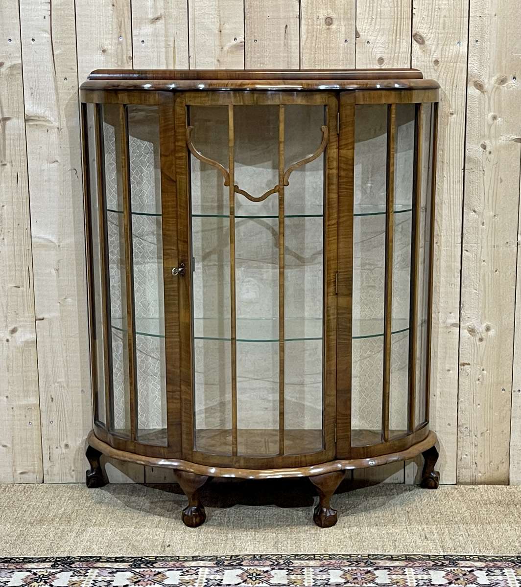 English Art Deco walnut showcase