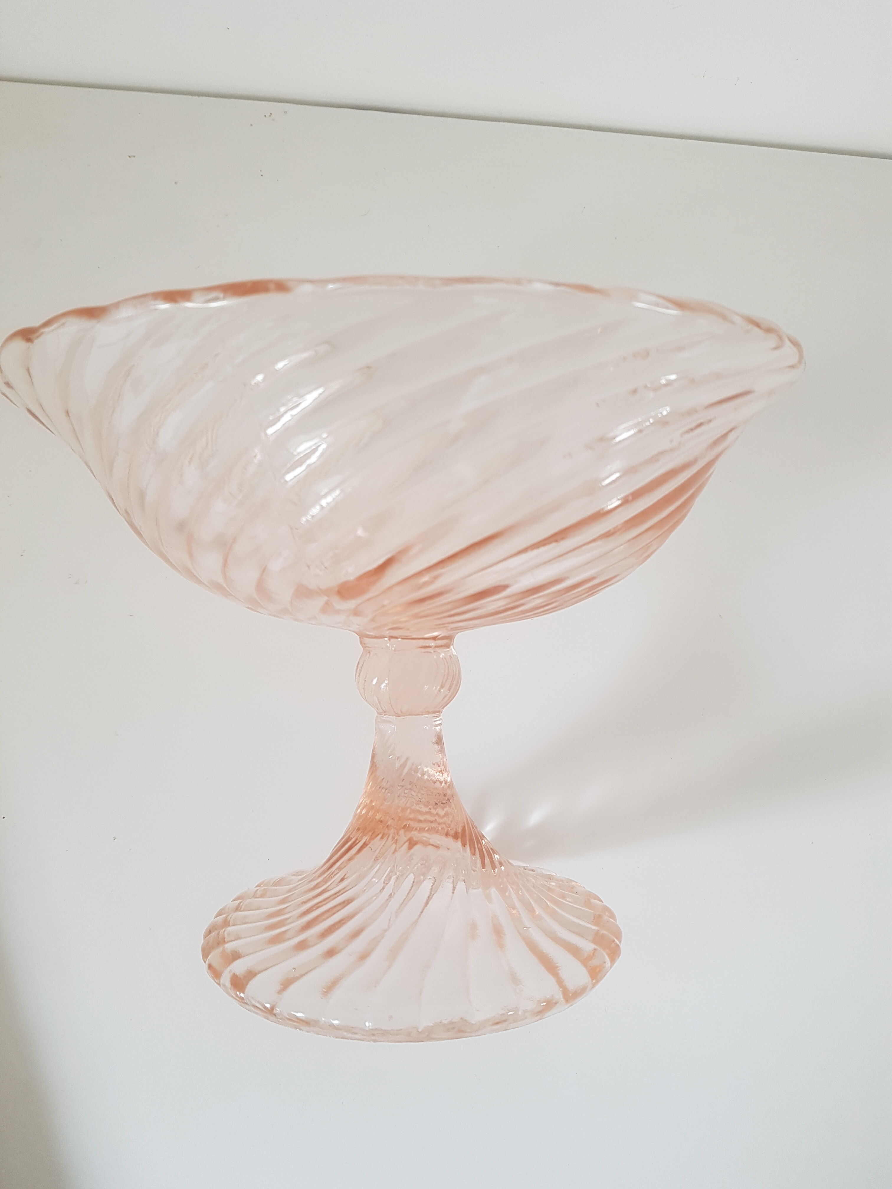 Fruit cup old rosé glass