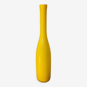 Yellow soliflore vase