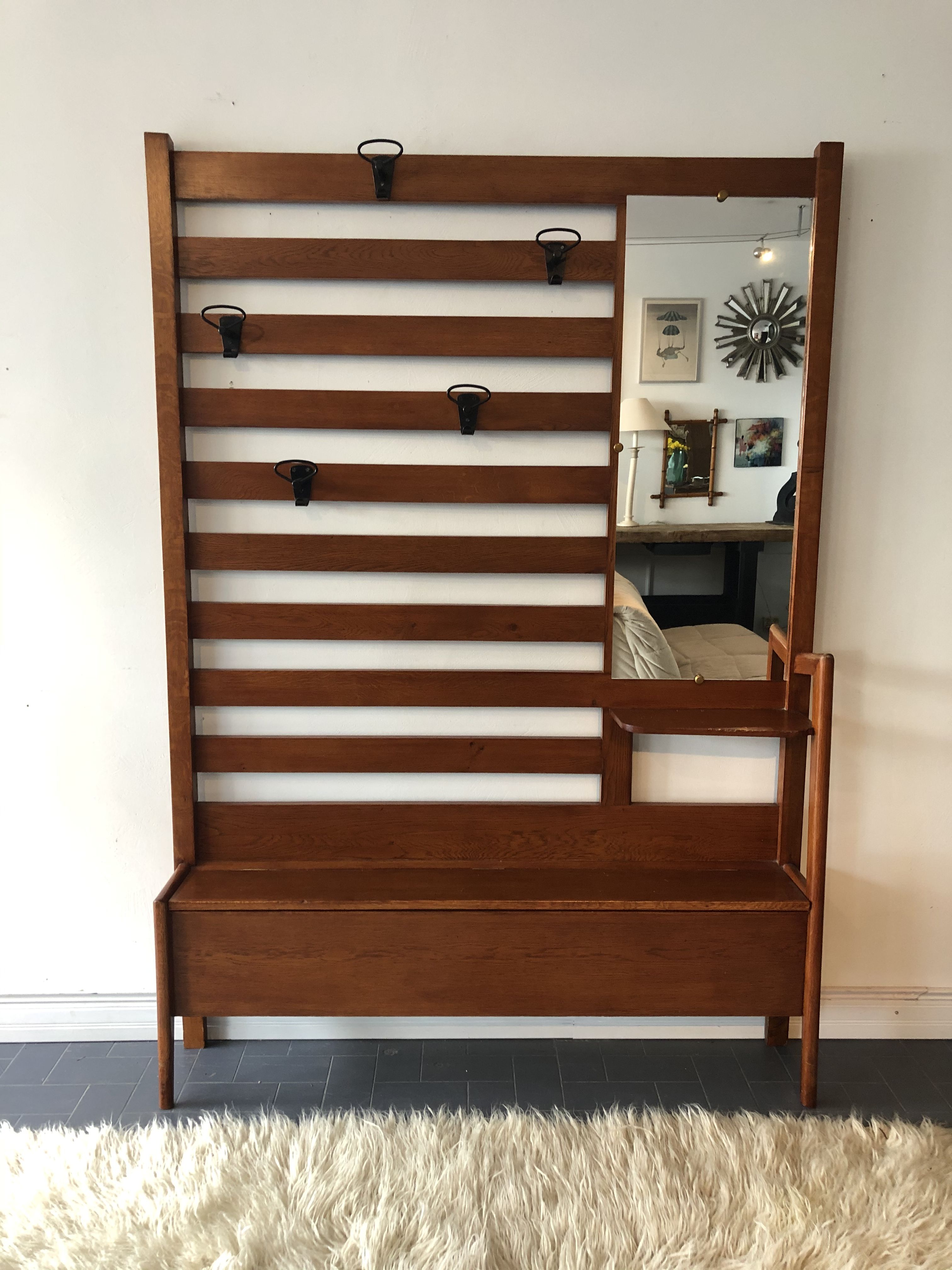 Vestiaire style scandinave, meuble d’entrée vintage