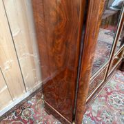 Display cabinet with two doors – Empire period – Mahogany veneer, bronze fittings