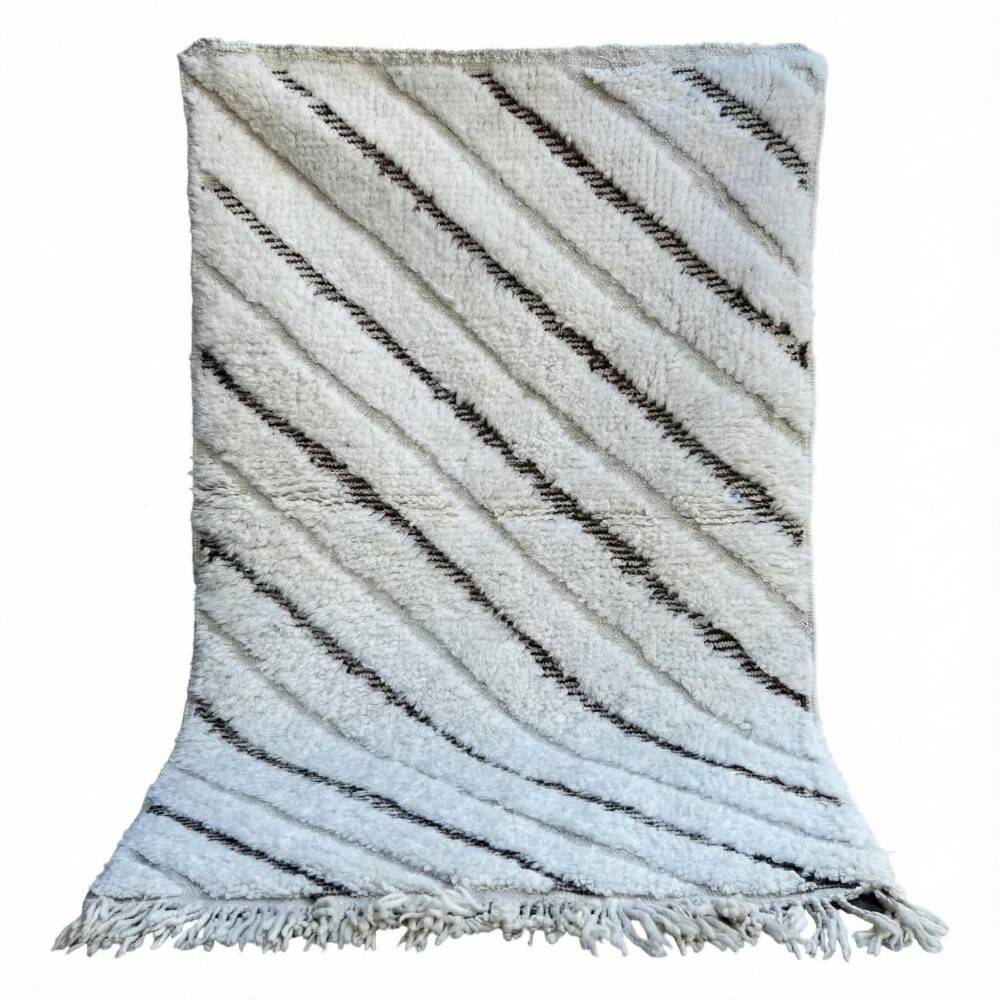 Tapis marocain graphique blanc et noir