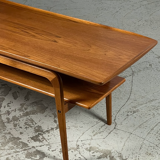 Coffee table design Arne Ovmand Olsen edition Toften Möbelfabrik 1960
