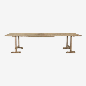 Guinguette table on trestles