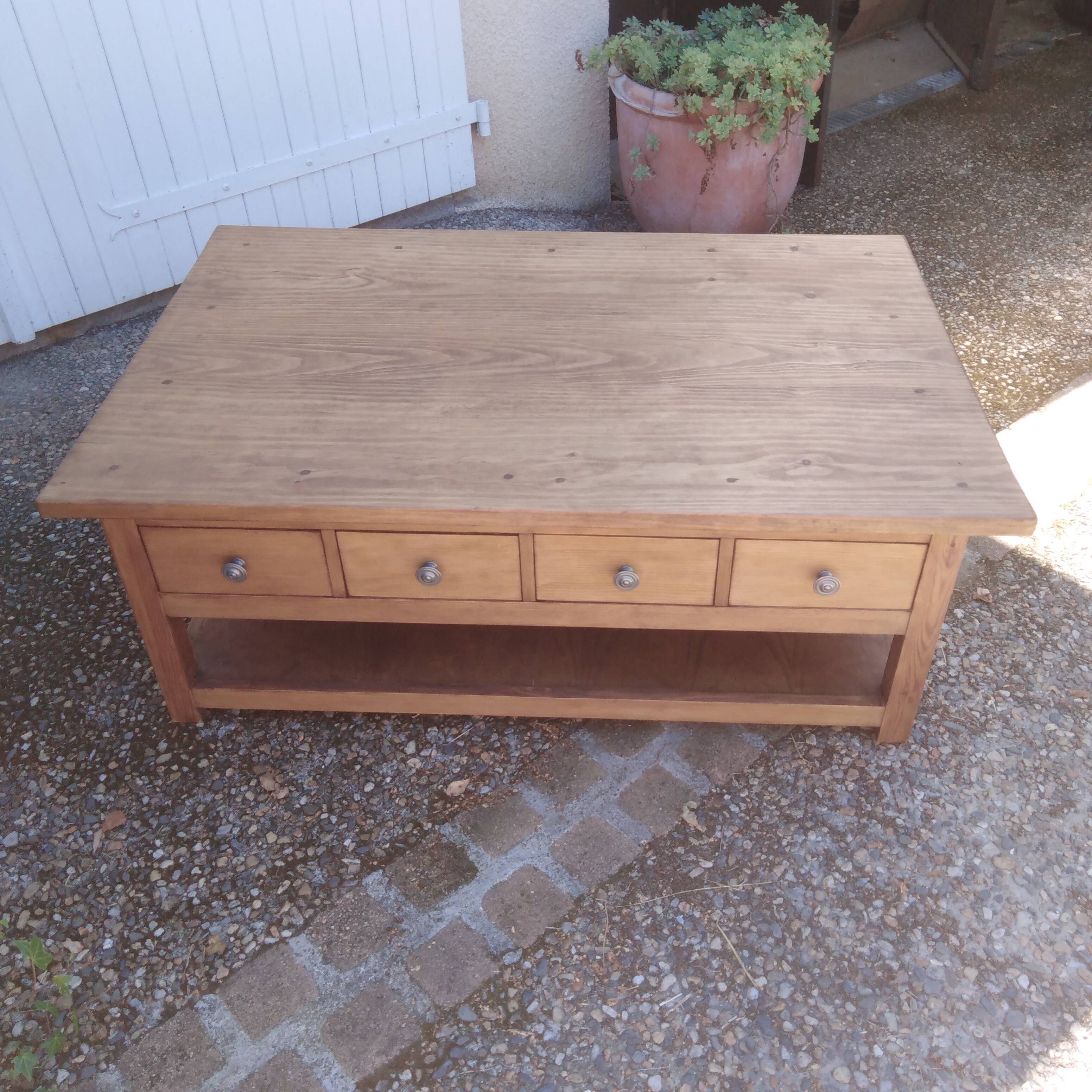 Table basse de ferme