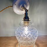 Applique tulipe vintage en verre ciselé