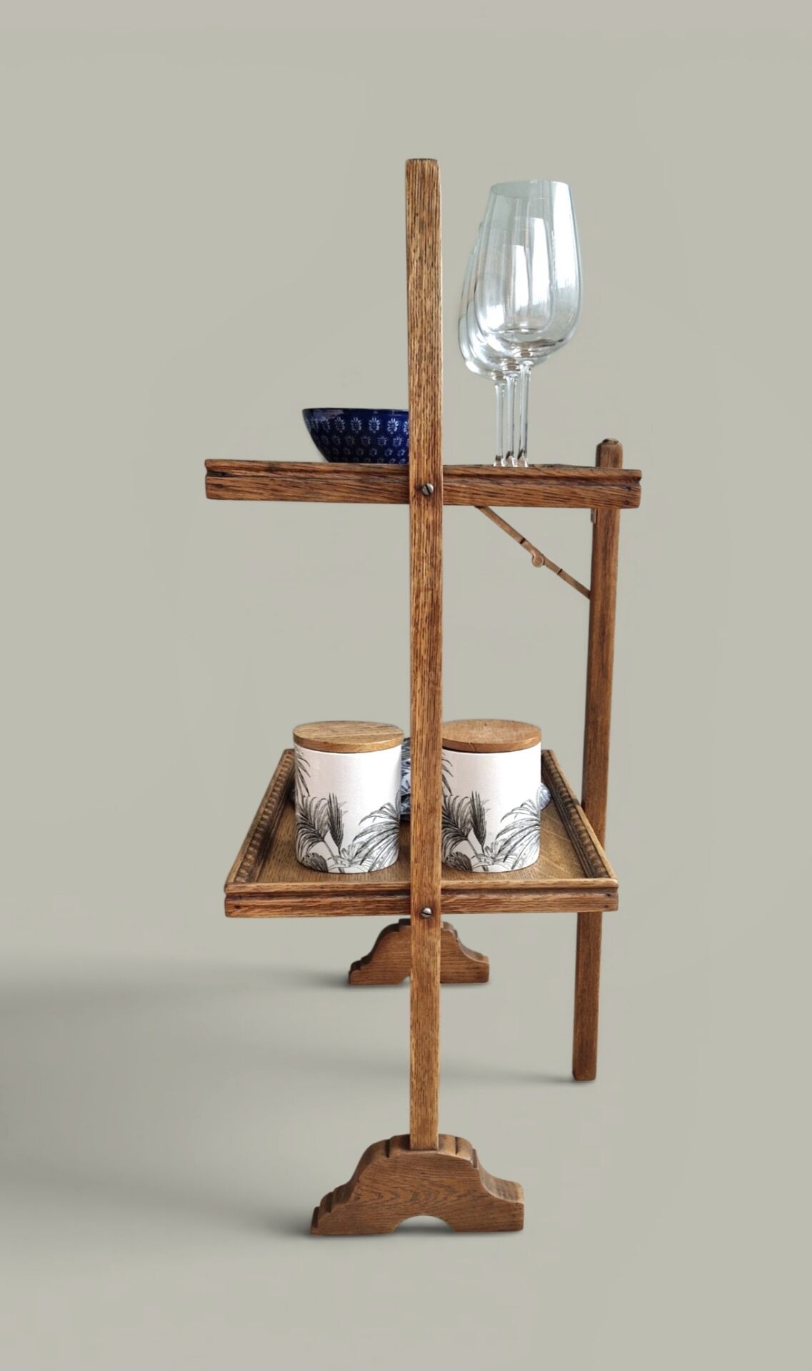 Silent servant, solid wood - Late 19th century - Minimalist side table