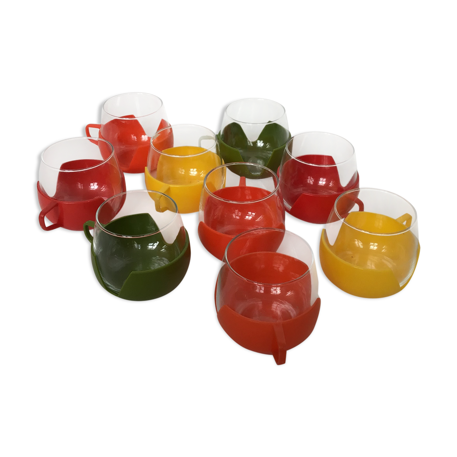 9-cup Vintage coffee cup set