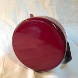 Vintage coffee maker in enamel and bakelite