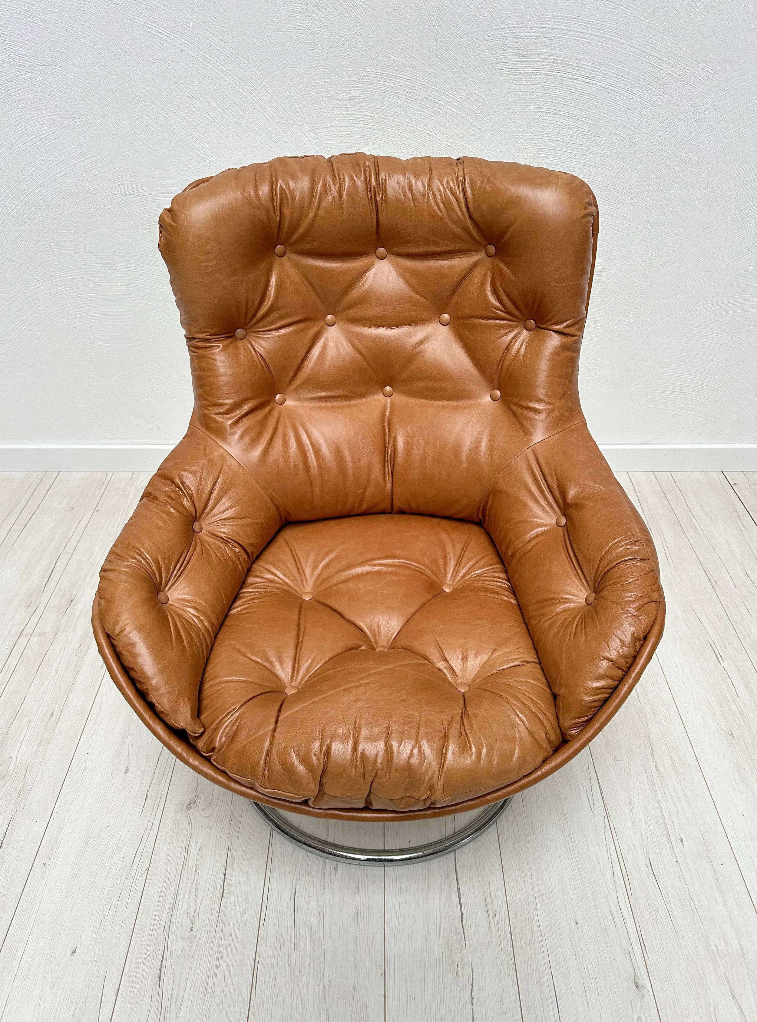 1960s Vintage leather 'Karate' Chair Set by Michel Cadestin for Airborne