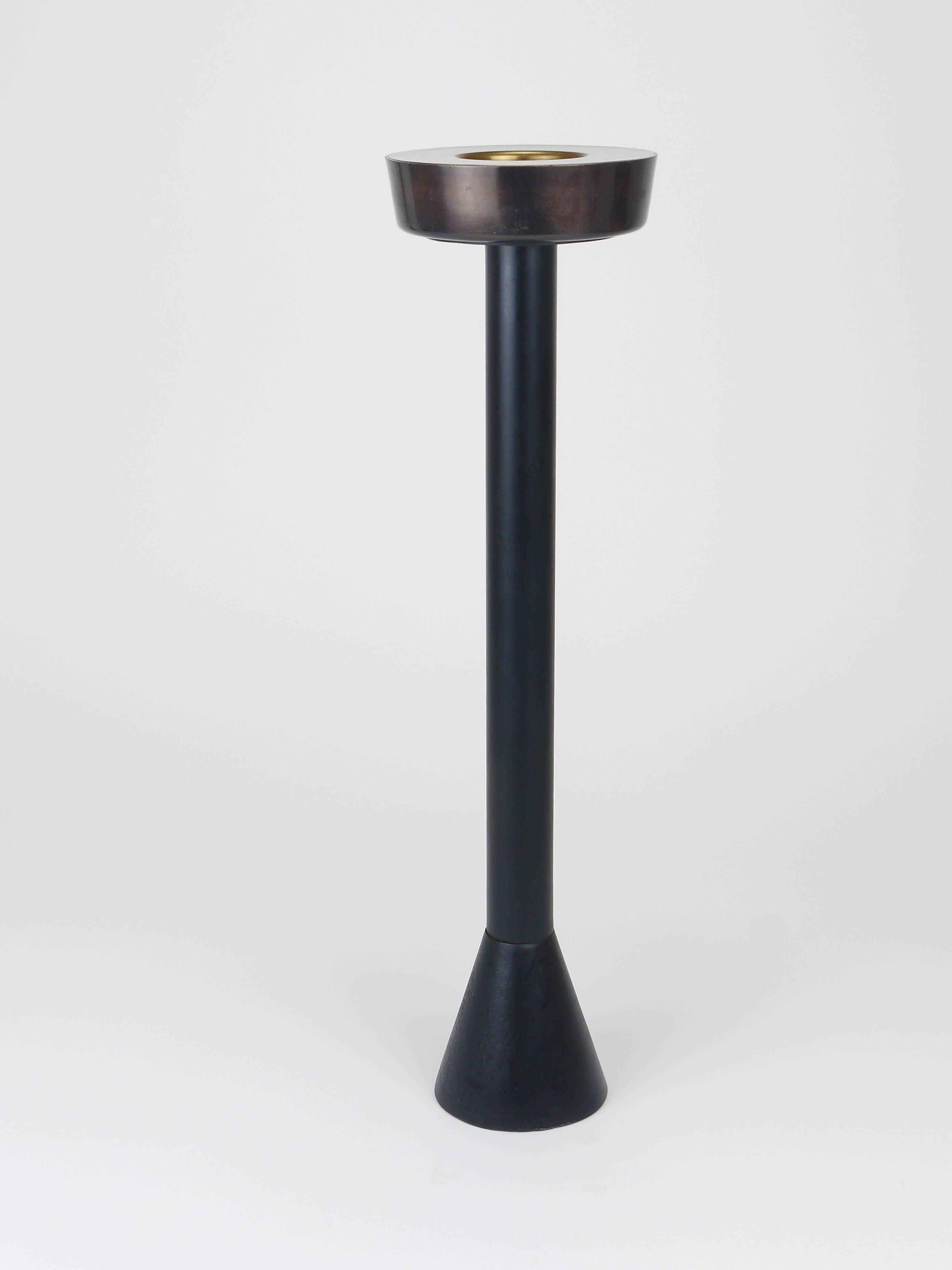 Werkstätte Hagenauer Wien Standing Floor Ashtray, Smoking Stand, Austria, 1