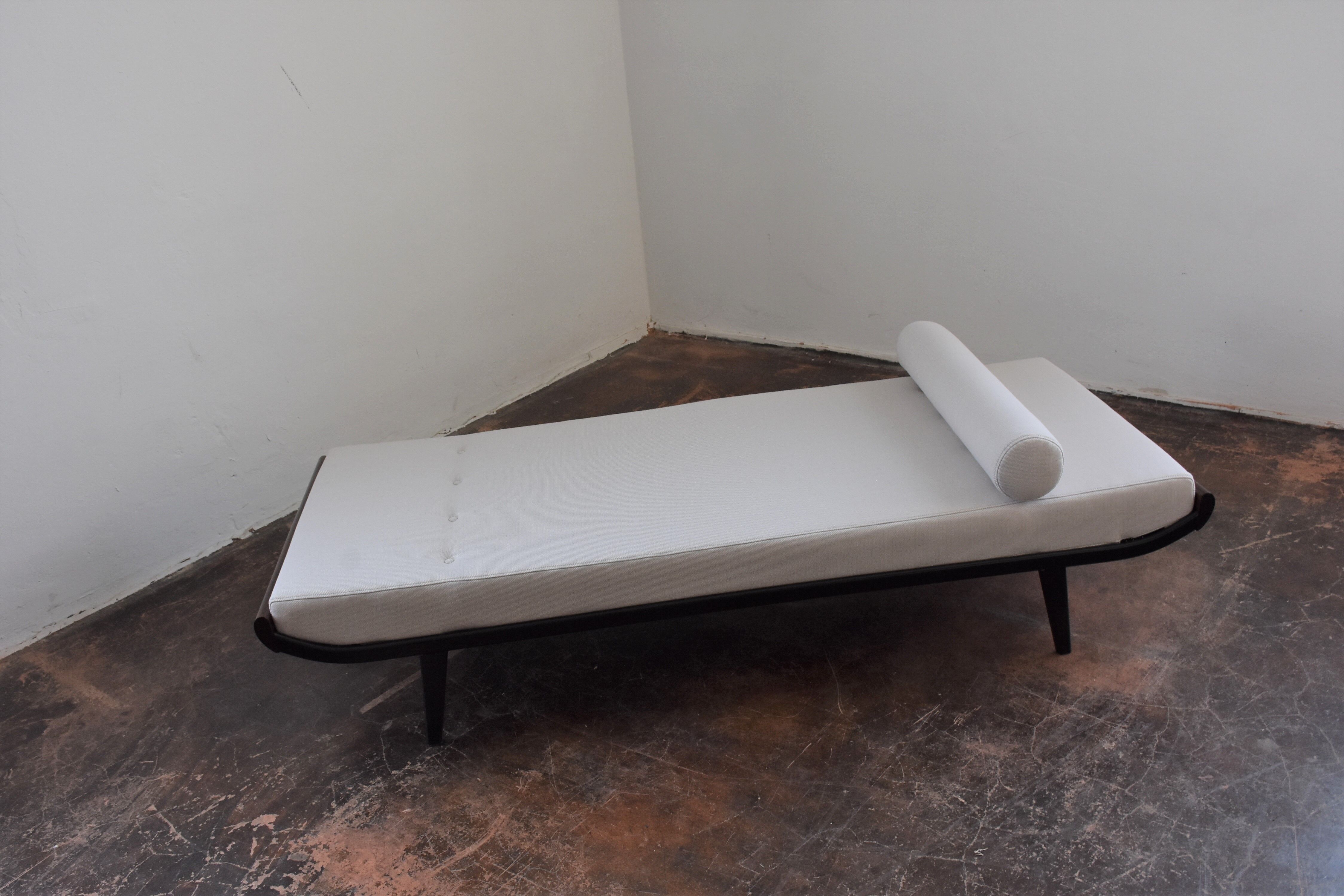 2 Cleopatra Mid Century Design Daybeds